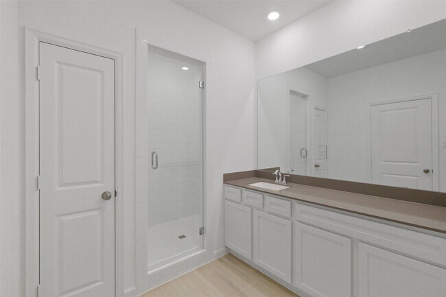 Building Photo - 5562 Amber Brook Ln