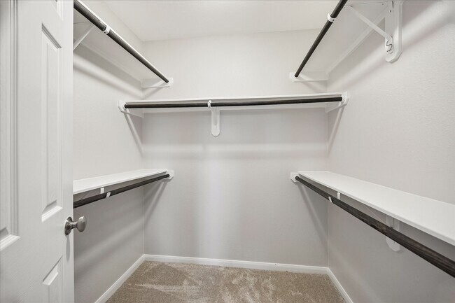 Building Photo - 5106 Pinemont Pl