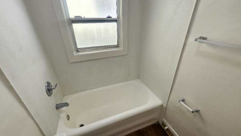 Building Photo - 727 S Coronado St