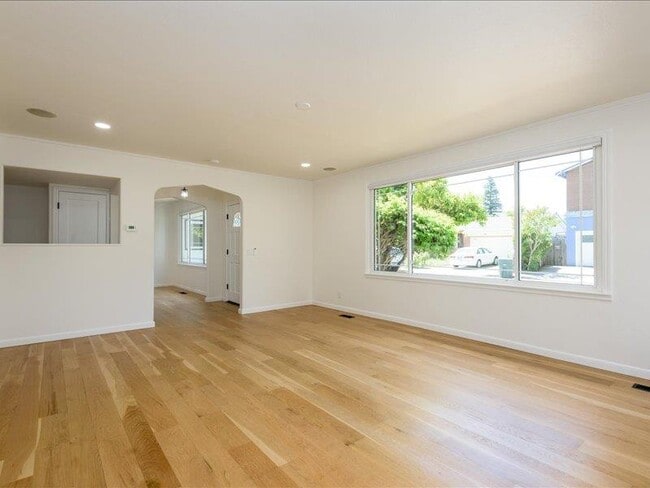 Building Photo - 1311 Woodland Ave