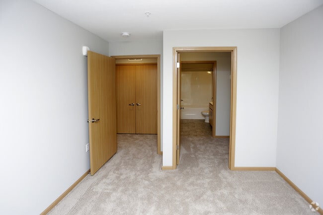 Master Bedroom - Frost English Village