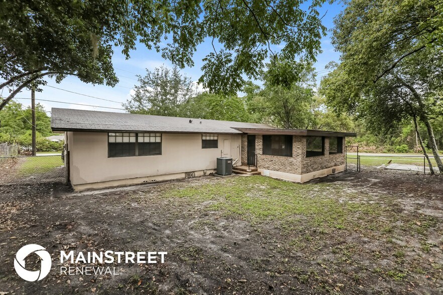 Building Photo - 1 Estrella Rd