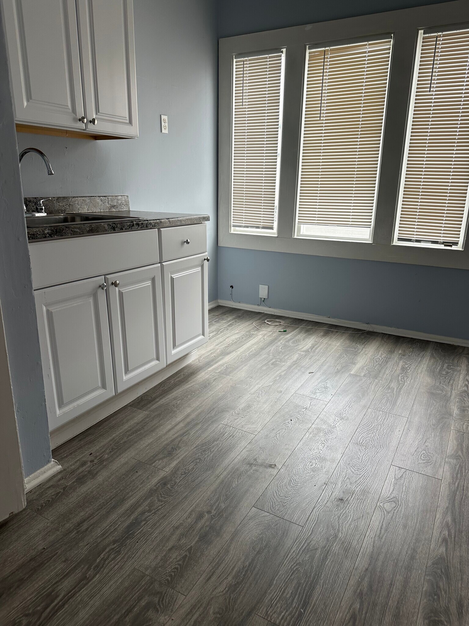 Building Photo - 1401 S Palos Verdes St