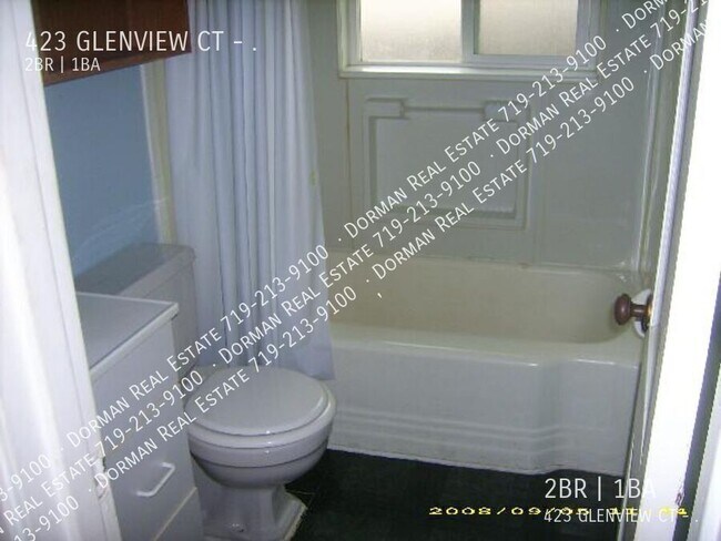 Building Photo - 423 GLENVIEW CT-.