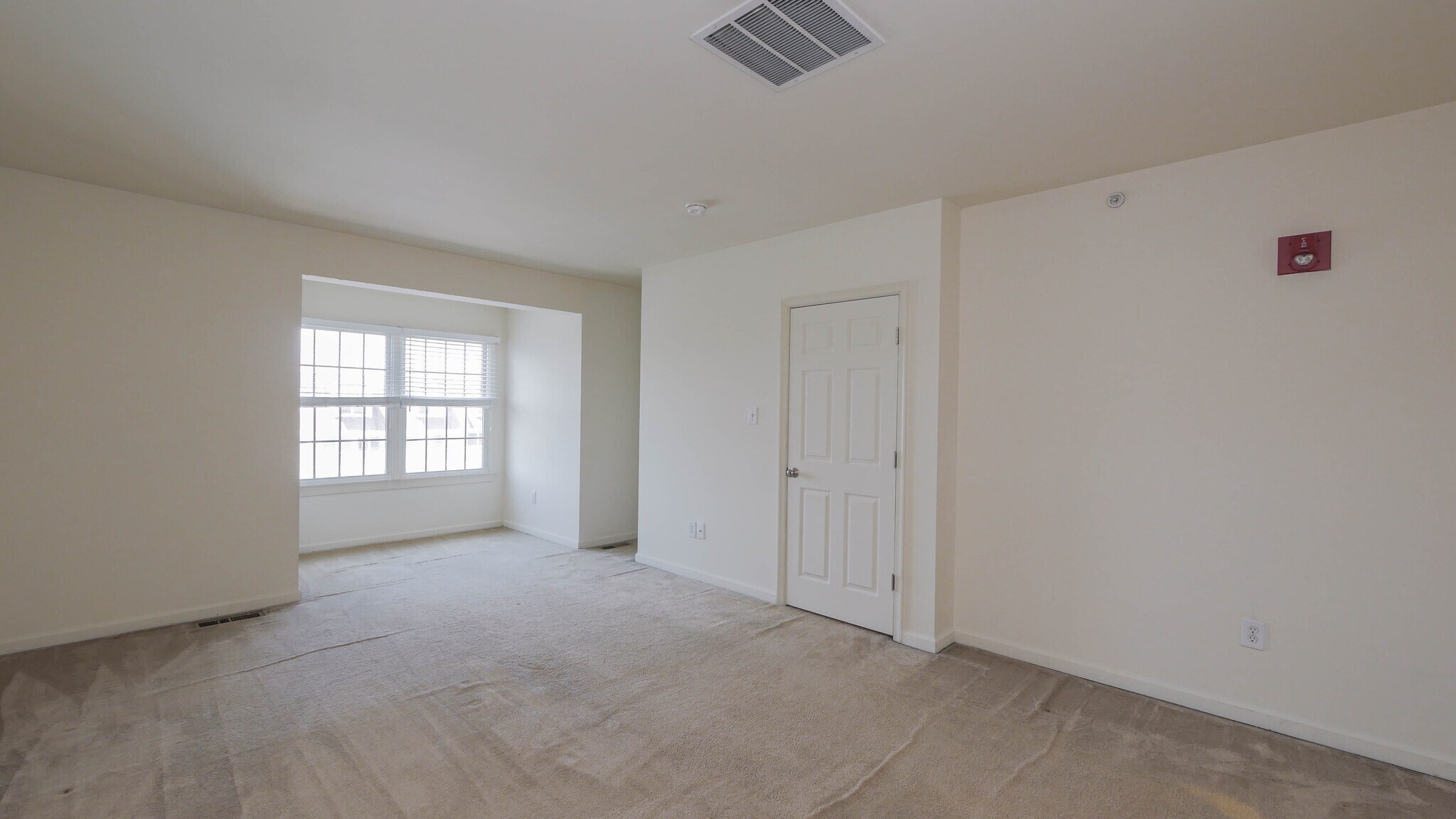 Building Photo - 4 Chelsea Ct