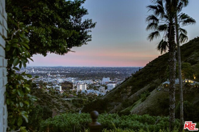 Building Photo - 7171 Chelan Way