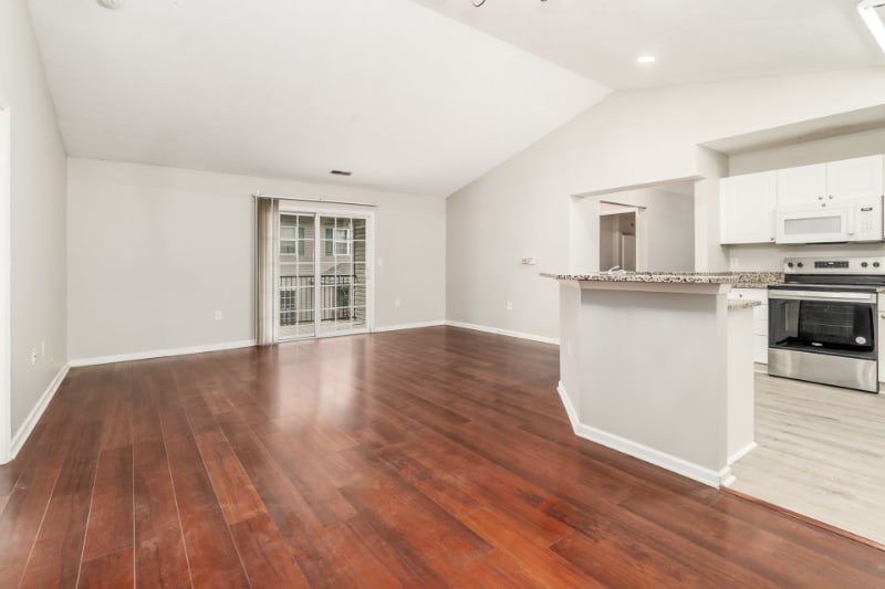 Building Photo - 757 Spring Valley Dr