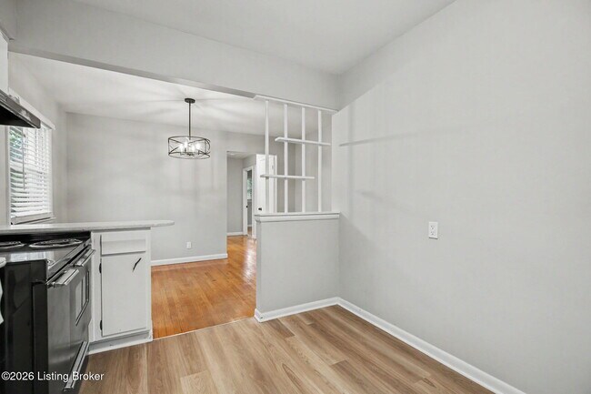 Building Photo - 3026 Klonway Dr