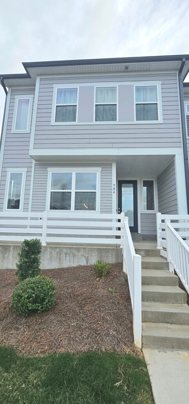 Building Photo - 904 Kinsey Aly