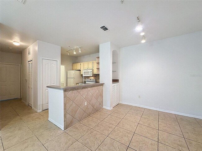 Building Photo - Condo in Legacy Dunes, Kissimmee