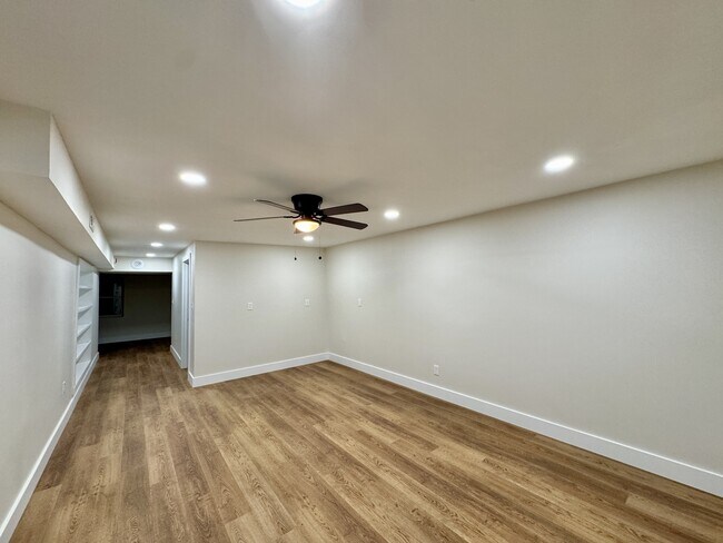 Building Photo - 195 Ritchey Rd