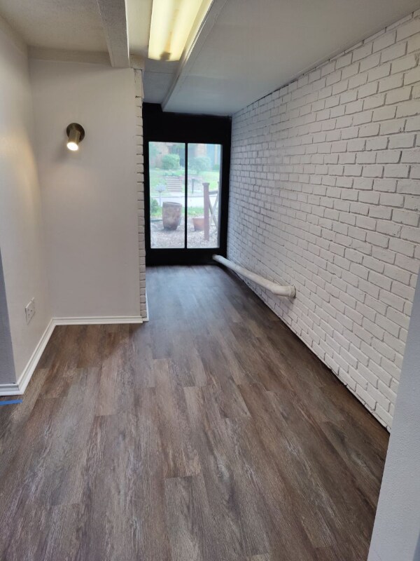 Building Photo - 2833 Monet Pl
