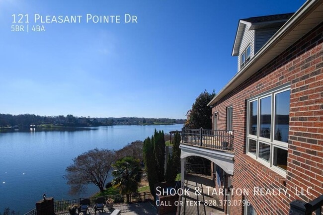 Building Photo - 121 Pleasant Point Dr