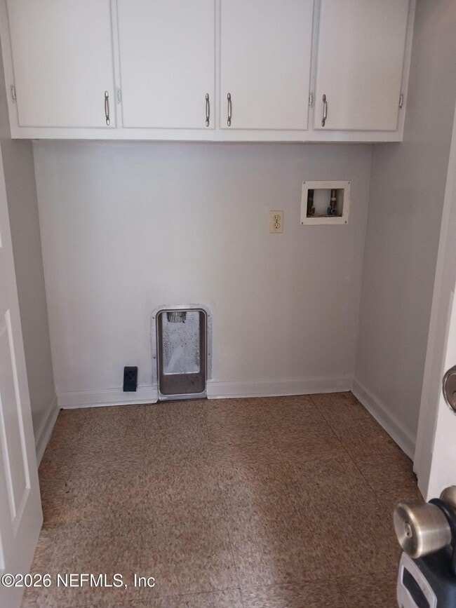 Building Photo - 2113 Morehouse Rd