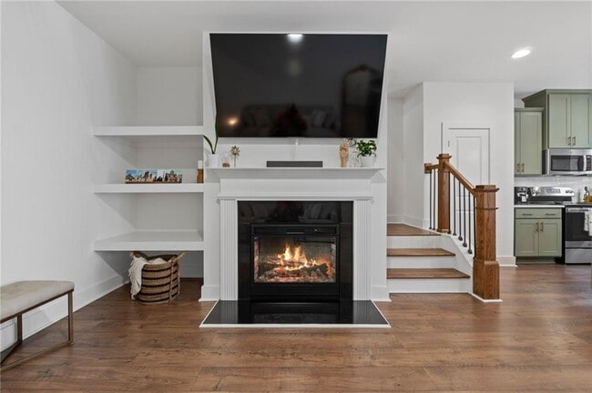 Building Photo - 6336 Scudders Dr
