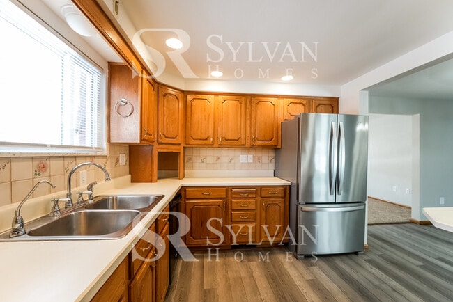 Building Photo - Everything you have been dreaming of is here. Lease today!