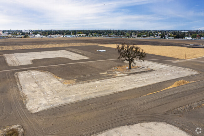 Construction 11/2022 - Grand Oak Apartments