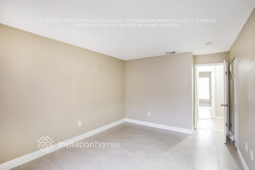 Building Photo - 19922 NW 67th Pl