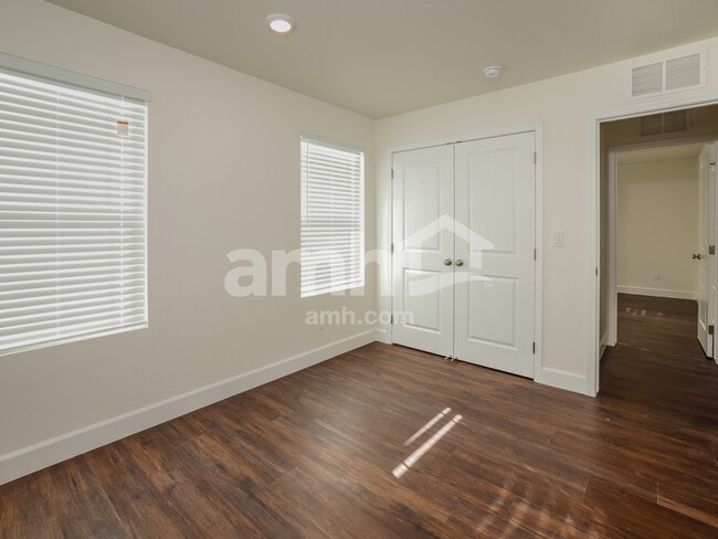Building Photo - 6565 Enlightenment Dr