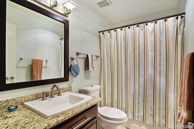 Building Photo - 5026 Collwood Way