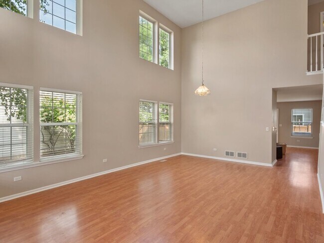 Building Photo - 2607 Flagstone Cir