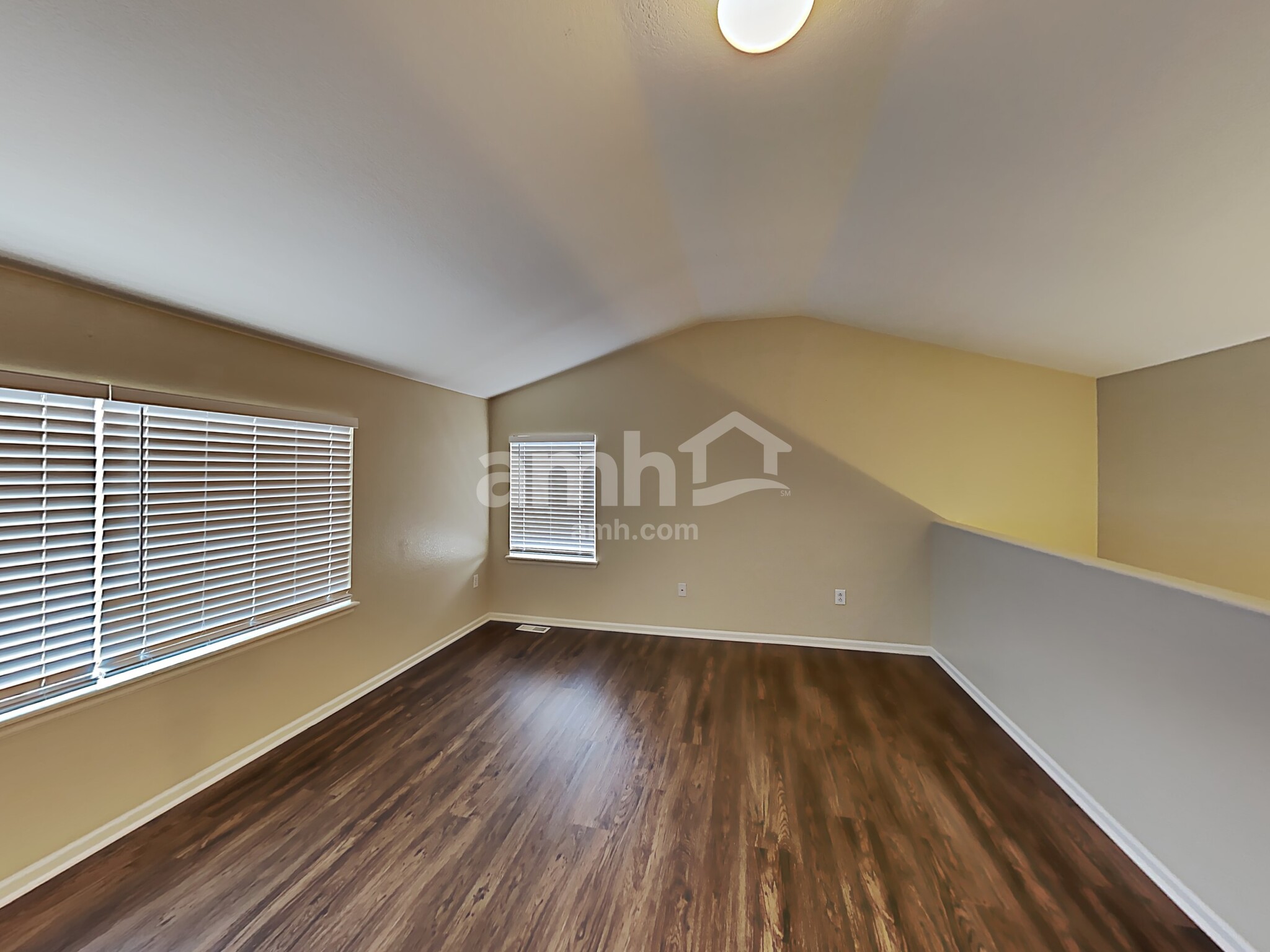 Building Photo - 161 Terra Vista St
