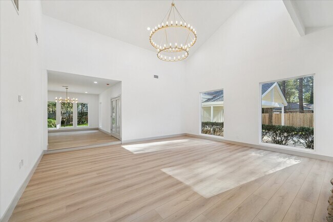 Building Photo - 2306 Mill Lake Dr