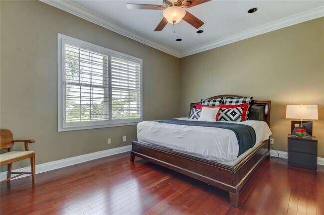 Building Photo - 18605 Avenue Monaco