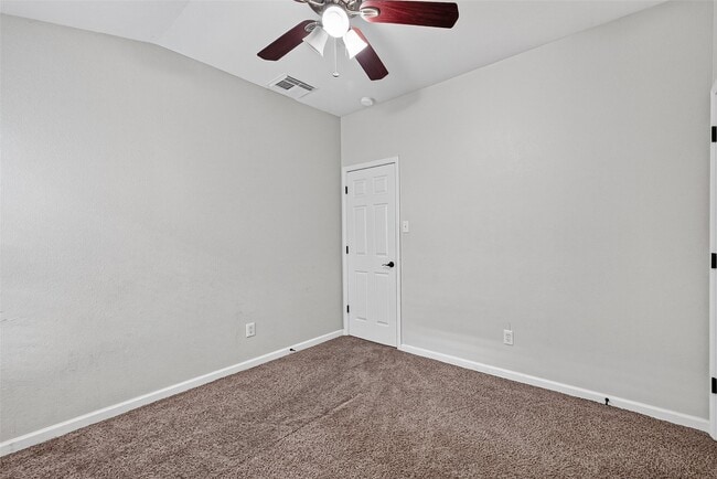 Building Photo - 10907 Barker Gate Ct