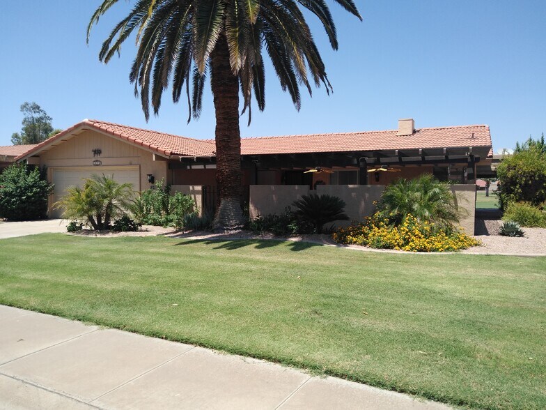 Primary Photo - 1210 Leisure World