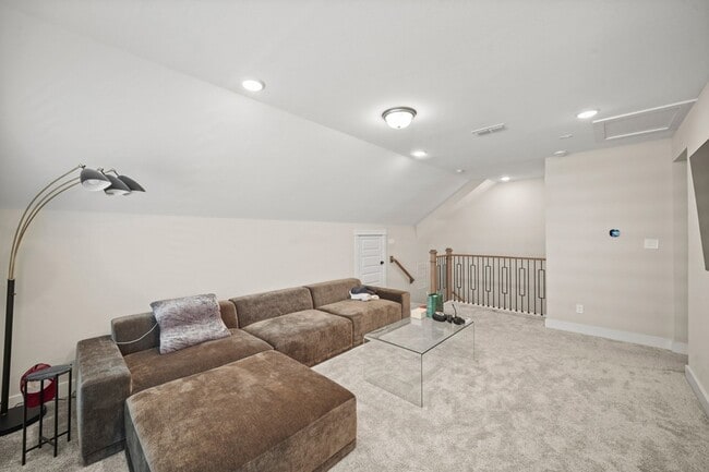 Building Photo - 10936 Keaton Landing Dr