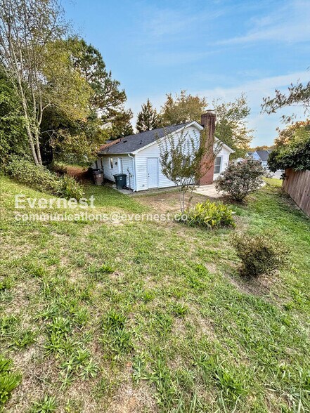 Building Photo - 5202 Harrod Ct