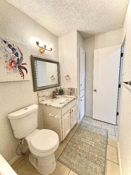 Building Photo - 922 Terry Trail