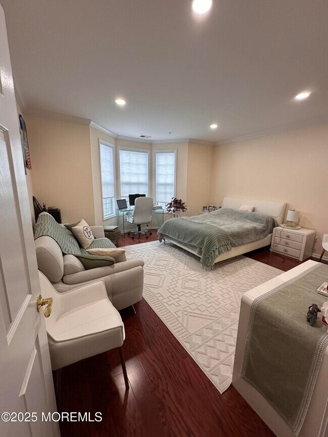 Building Photo - 112 Regency Ct