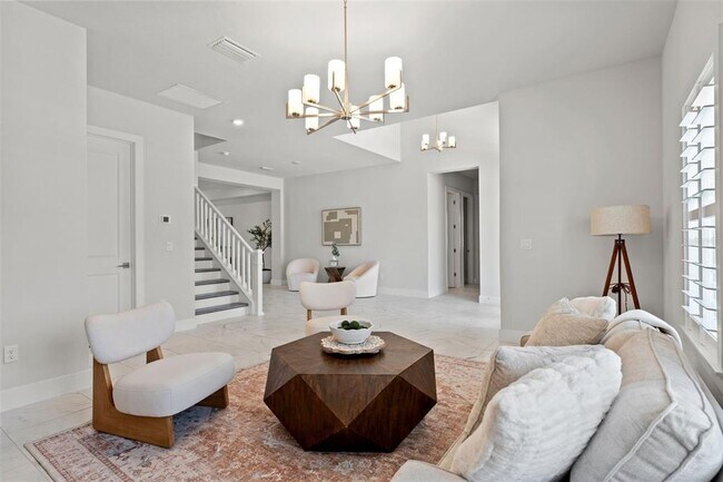 Building Photo - 8541 Ivy Stark Blvd