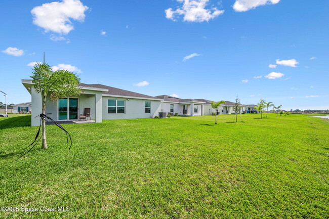 Building Photo - 846 Dockside Dr SW