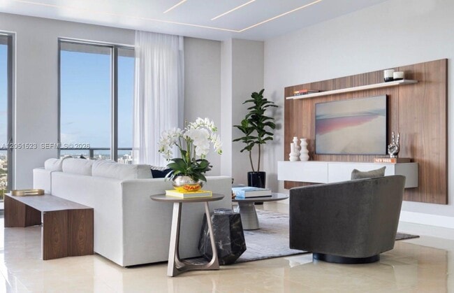 Building Photo - 17301 Biscayne Blvd