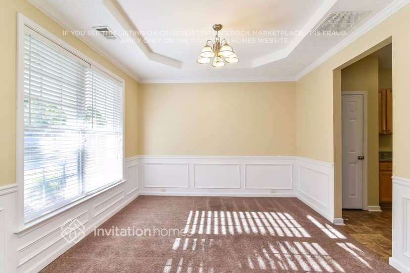 Building Photo - 3390 Cooper Woods Dr