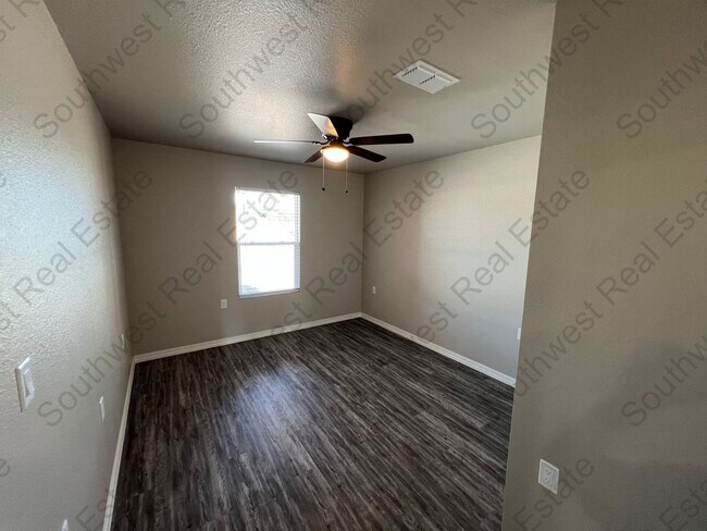 Building Photo - 2109 Bobwhite Ct