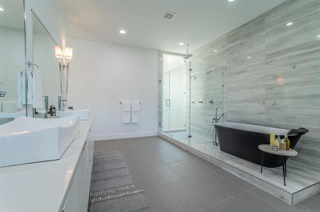 Building Photo - 4826 March Ave