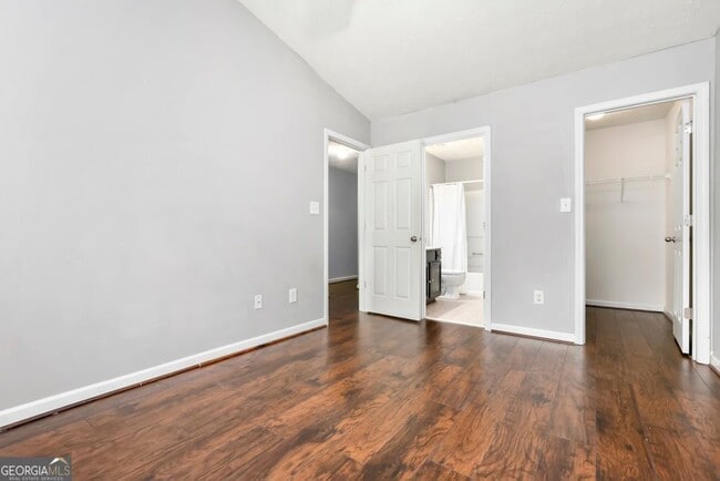 Building Photo - 786 Brookside Parc Ln