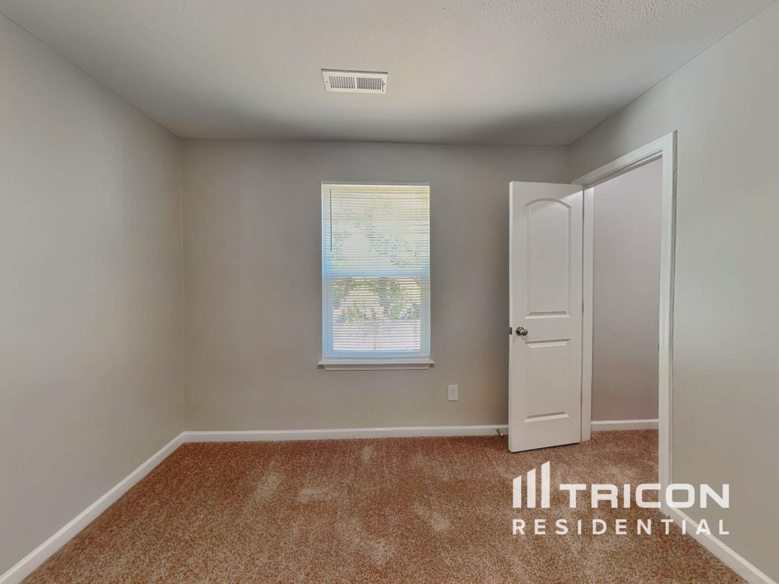 Building Photo - 5321 Carnelian Dr