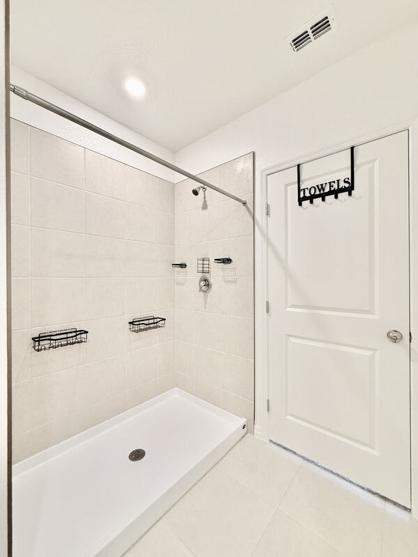 Building Photo - 641 Bald Cypress Dr