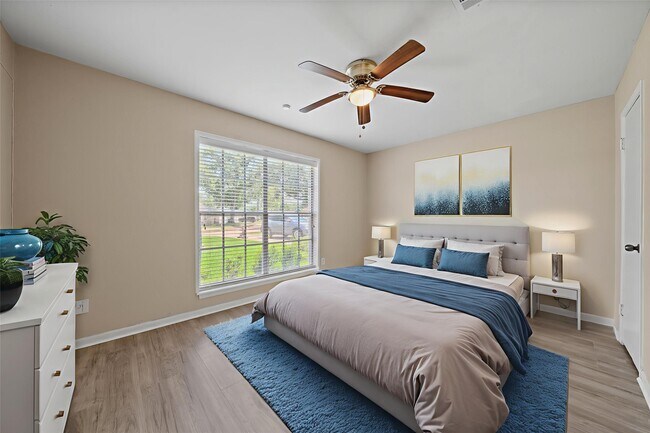 Building Photo - 5826 Spruce Forest Dr