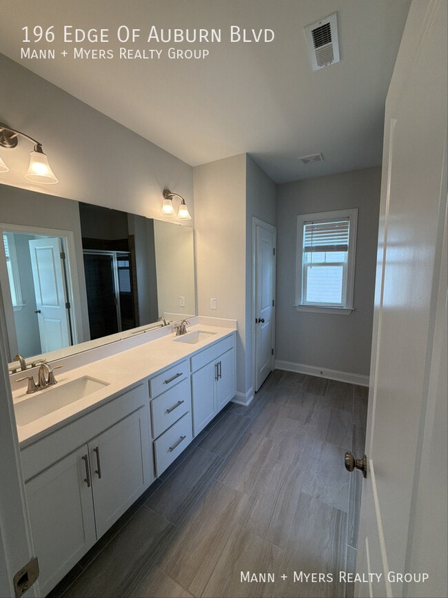 Building Photo - 196 Edge Of Auburn Blvd