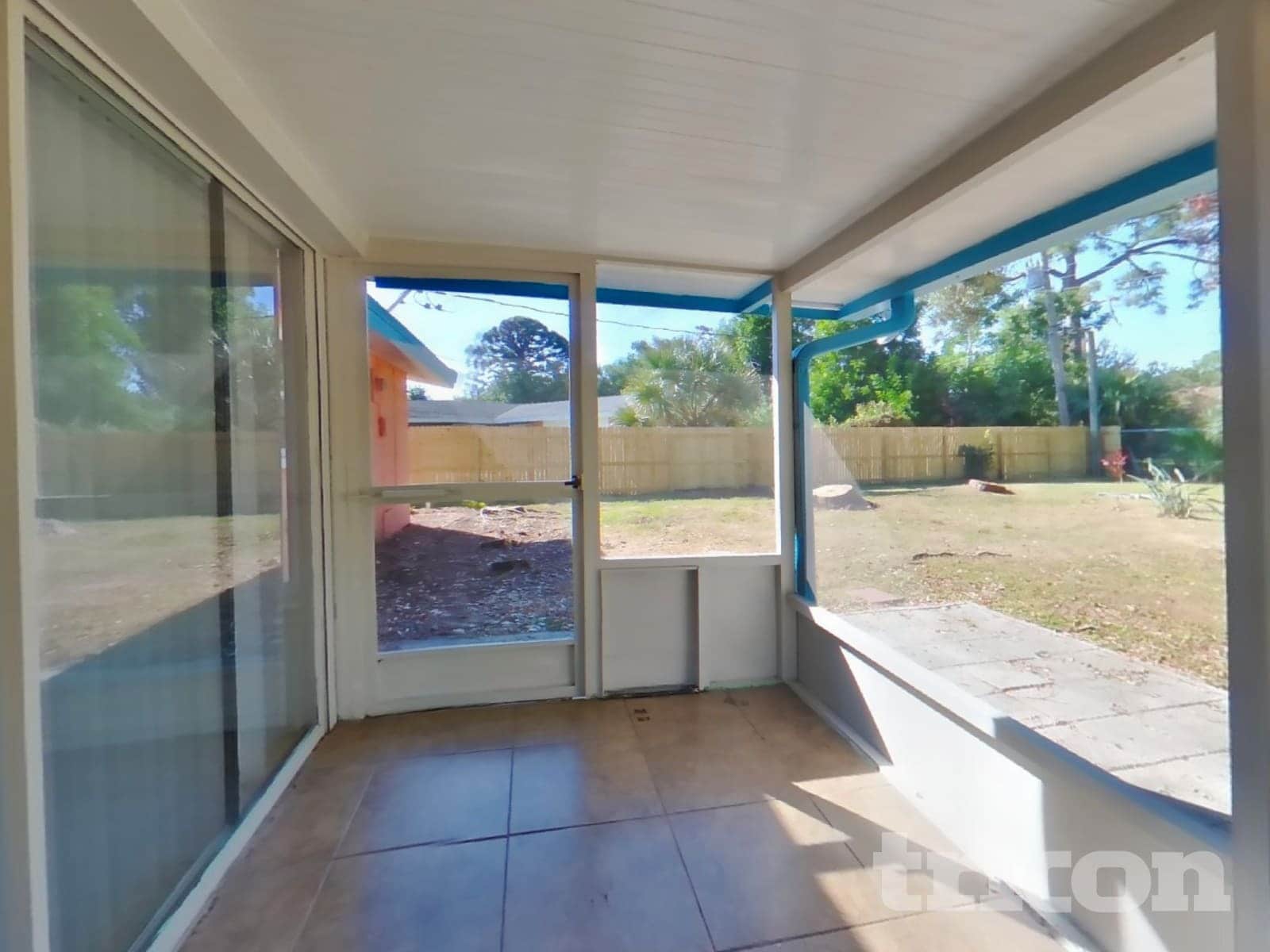 Building Photo - 2432 Breakwater Cir