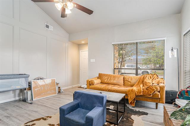 Building Photo - 2201 Jackson Cir