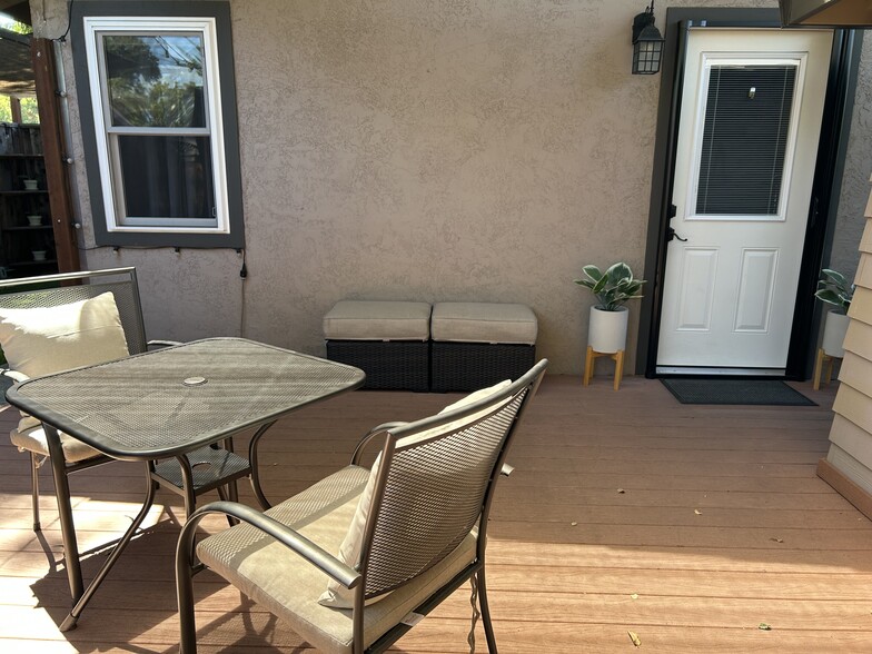 Patio Deck - 161 Grant St