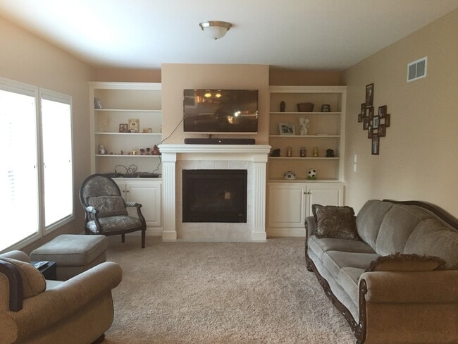 Building Photo - {7301} Quiet Cul-de-sac + Three Car Garage + Updated Kitchen + Finished Basement + Bedroom Level ...