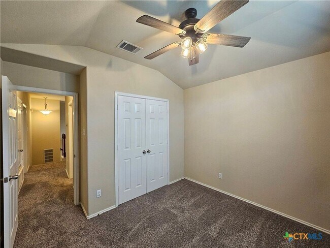 Building Photo - 7112 Cokui Dr
